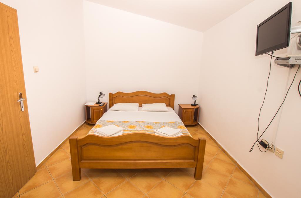 Apartments De Lara 우체하 외부 사진
